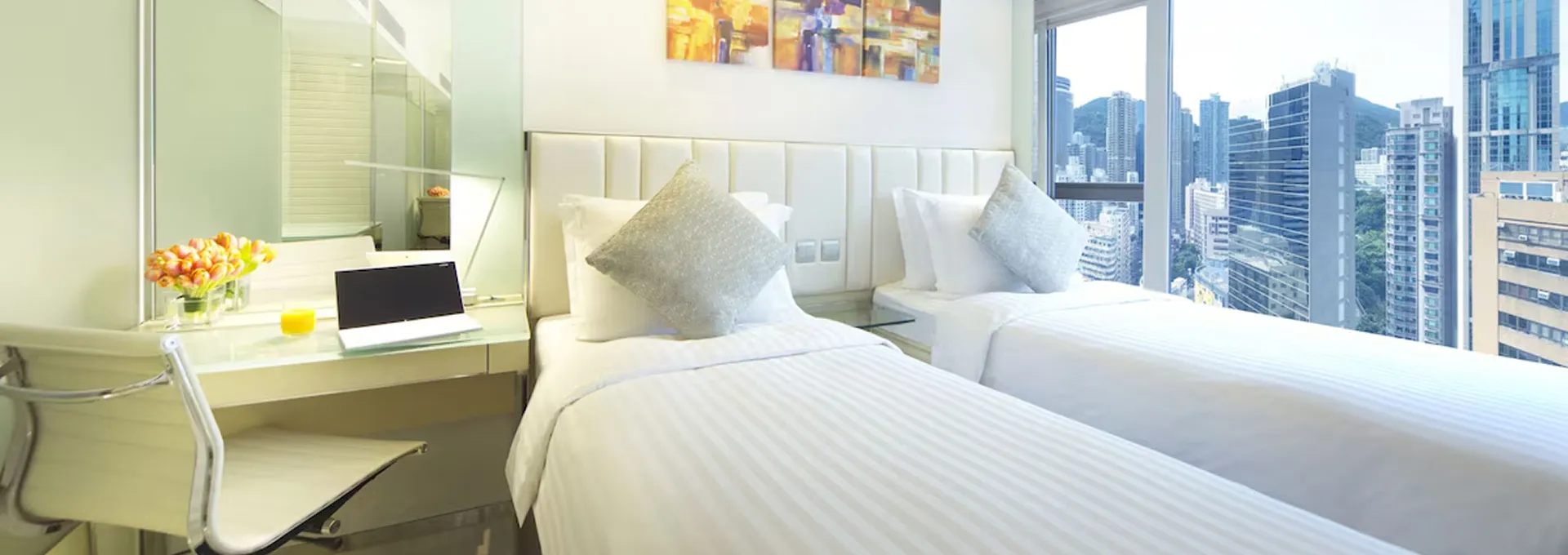 Rooms &amp; Suites
